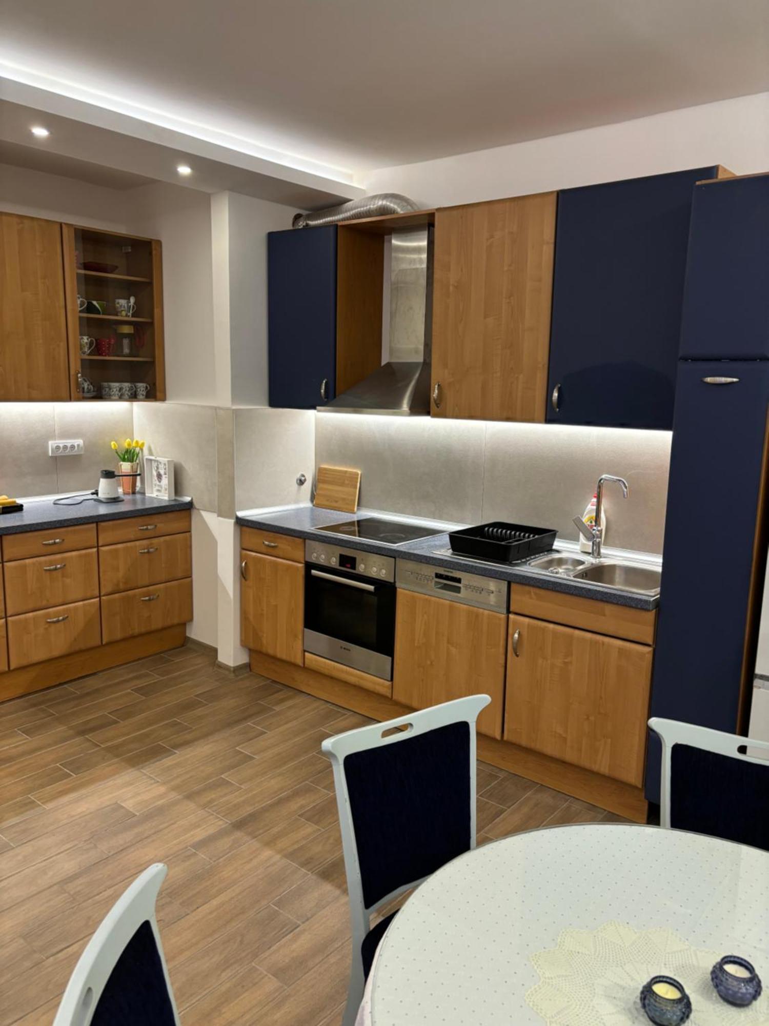 Vanja Apartman Вършац Екстериор снимка