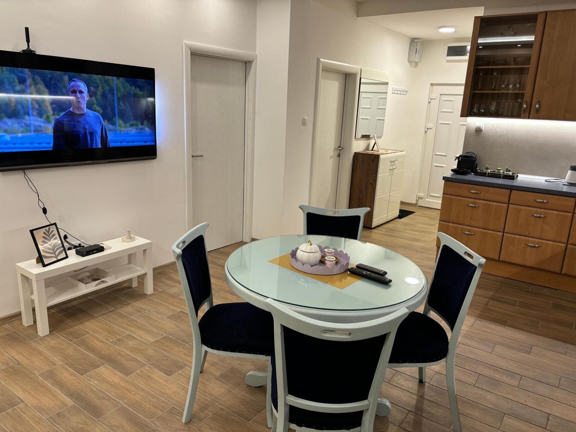 Vanja Apartman Вършац Екстериор снимка